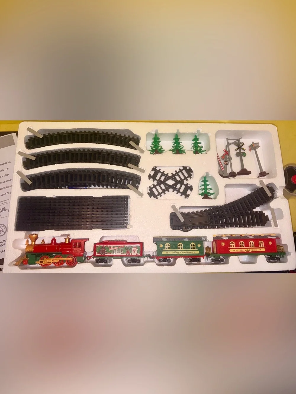 The North Pole Express 47 Piece Christmas Train Set Animated Choo choo Sound New